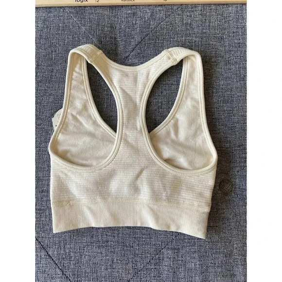 OFFLINE By Aerie Ribbed Ivory Sports Bra Size XXS New - Picture 2 of 5